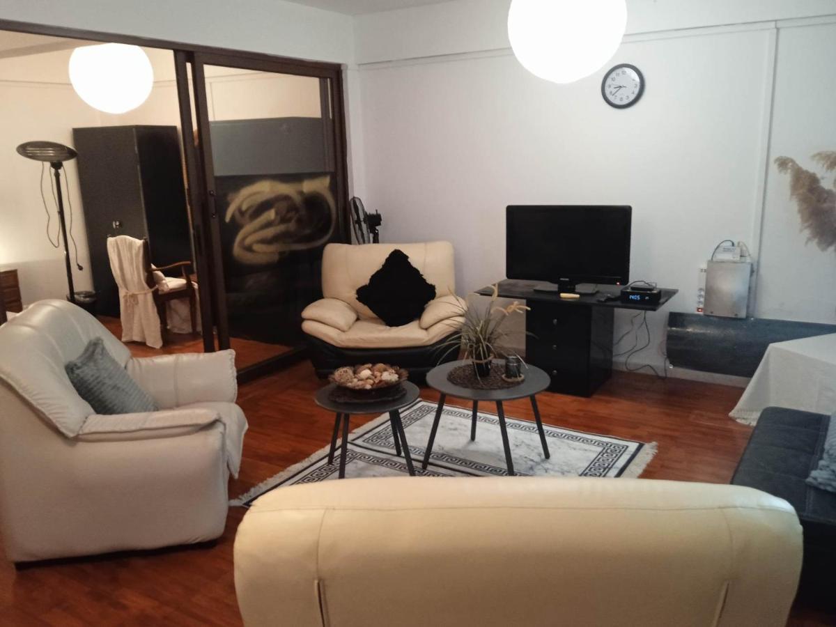 Lovely Cozy Apartment In The Entrance Of Nicosia Aglantzia Extérieur photo